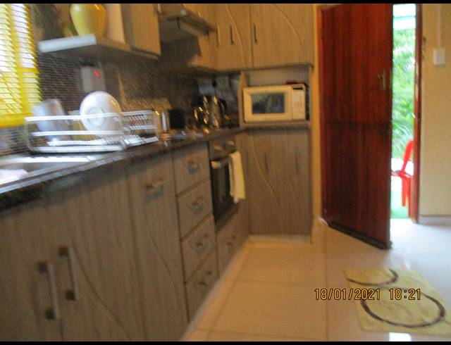 3 BEDROOM FREEHOLD FOR SALE IN MPOPHOMENI